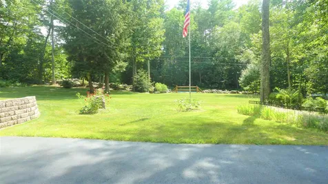 7 Holly Lane Farmington NH 03835