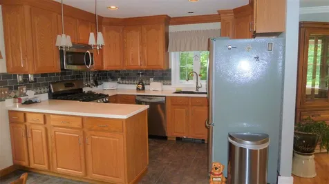 7 Holly Lane Farmington NH 03835