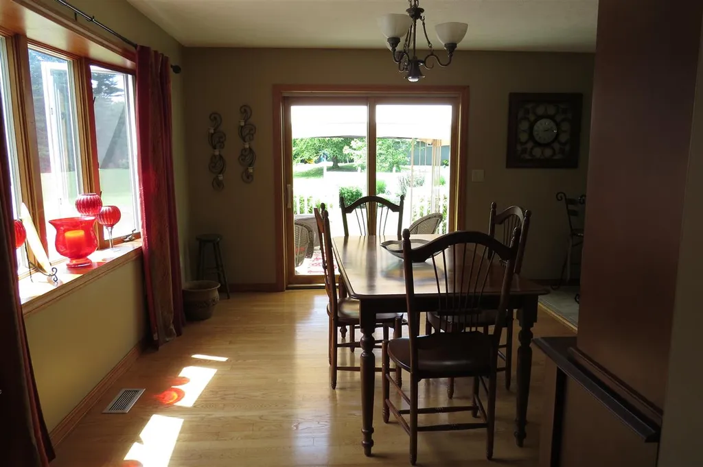 220 Pingree Hill Road Auburn NH 03032