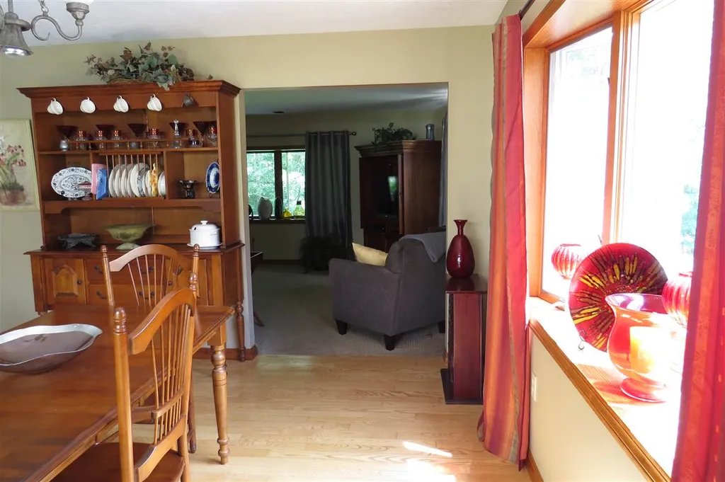 220 Pingree Hill Road Auburn NH 03032