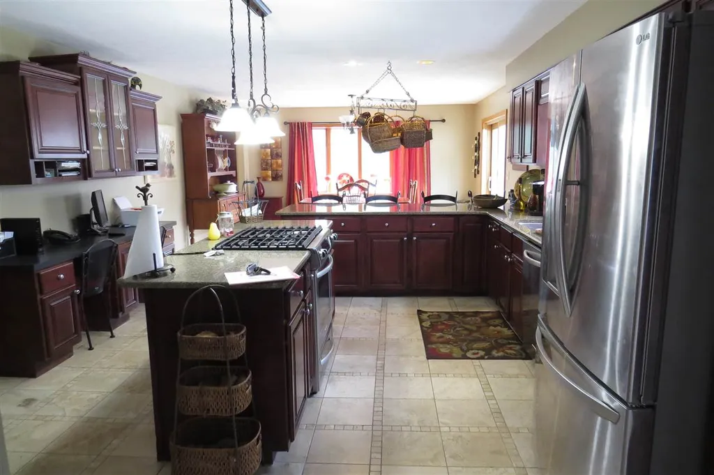 220 Pingree Hill Road Auburn NH 03032