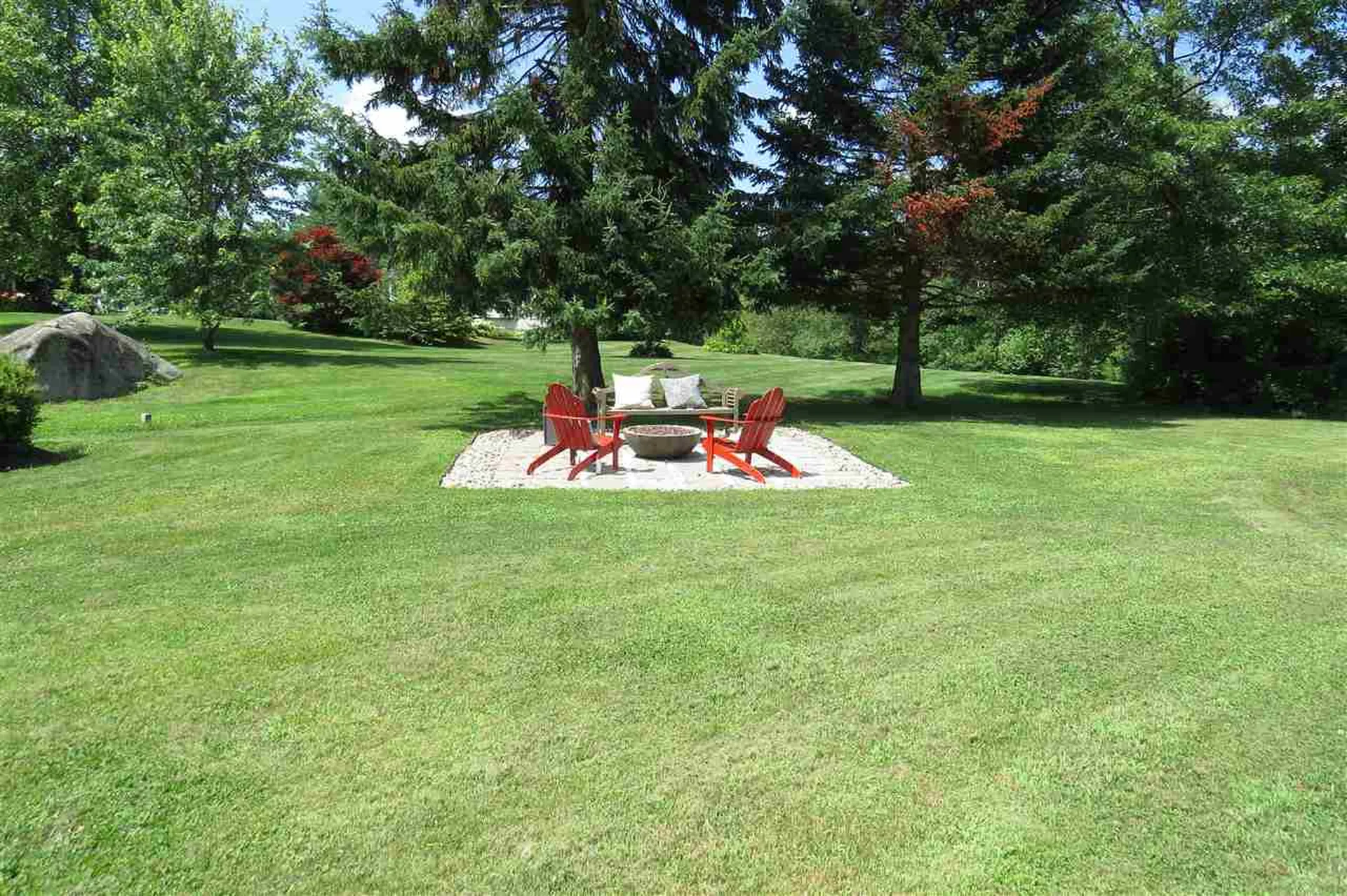220 Pingree Hill Road Auburn NH 03032