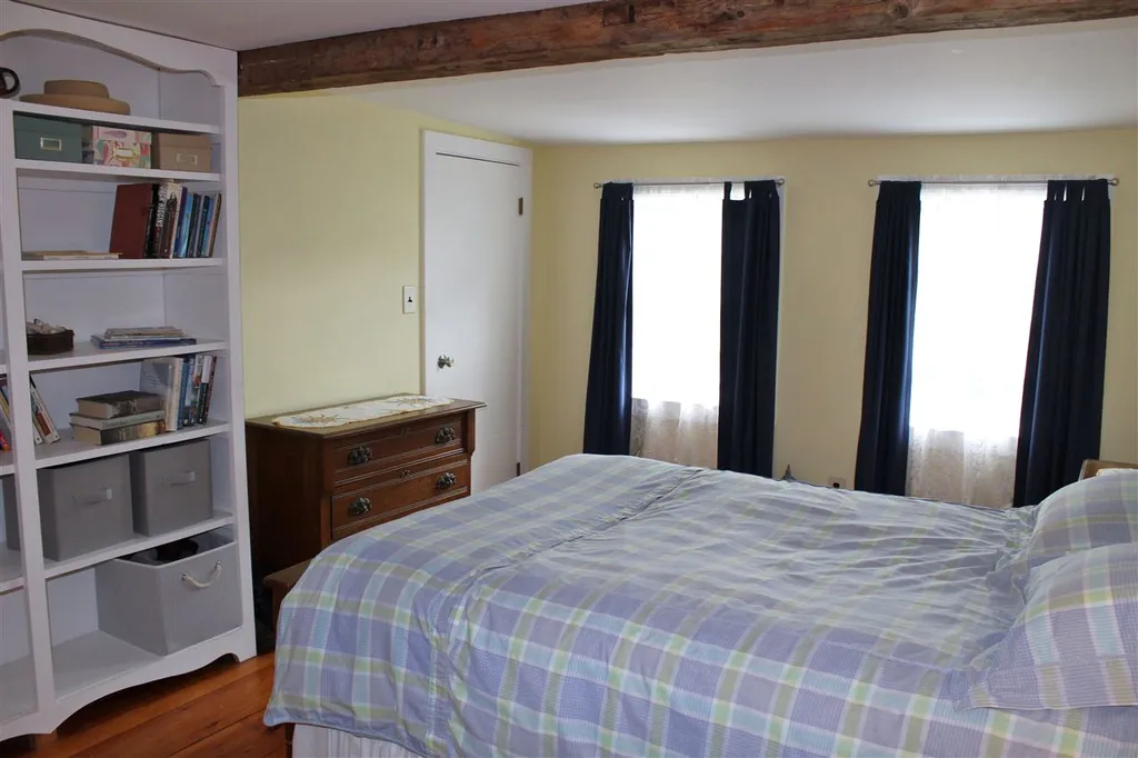 296 Slab City Road Grafton NH 03240