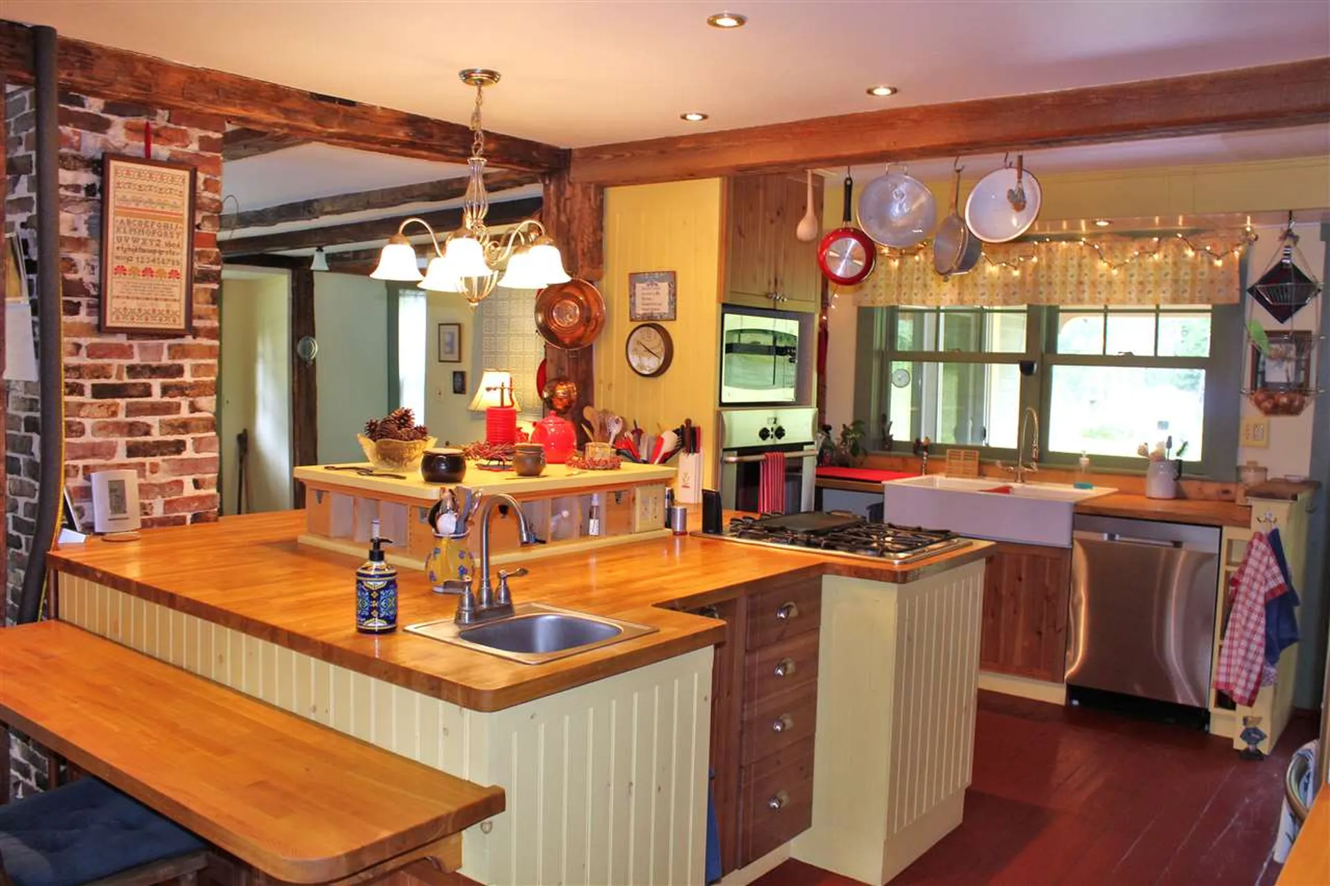 296 Slab City Road Grafton NH 03240