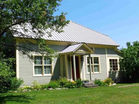 296 Slab City Road Grafton NH 03240