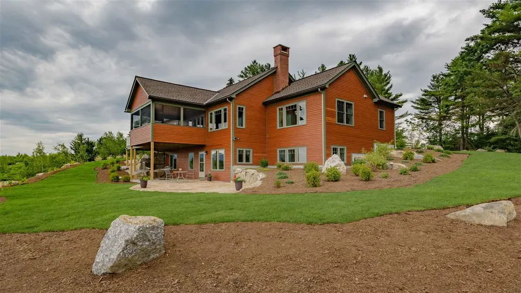 52 Harbor Hill Road Sunapee NH 03782