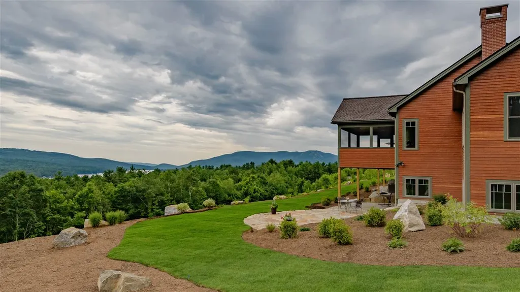 52 Harbor Hill Road Sunapee NH 03782
