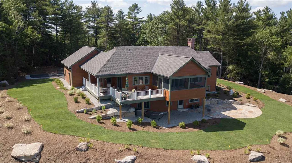 52 Harbor Hill Road Sunapee NH 03782