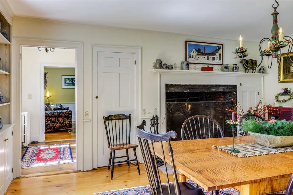 172 Pork Hill Road Wolfeboro NH 03894