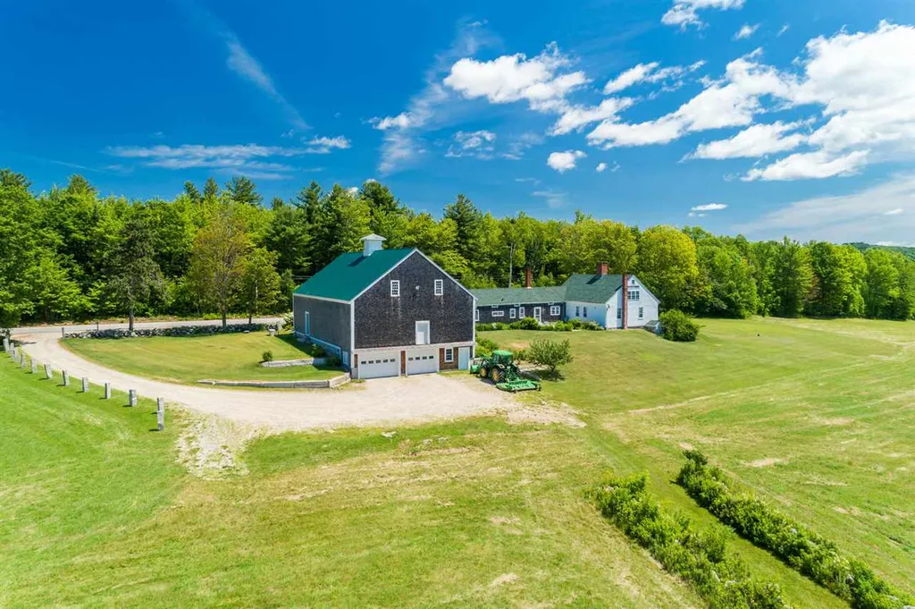 172 Pork Hill Road Wolfeboro NH 03894