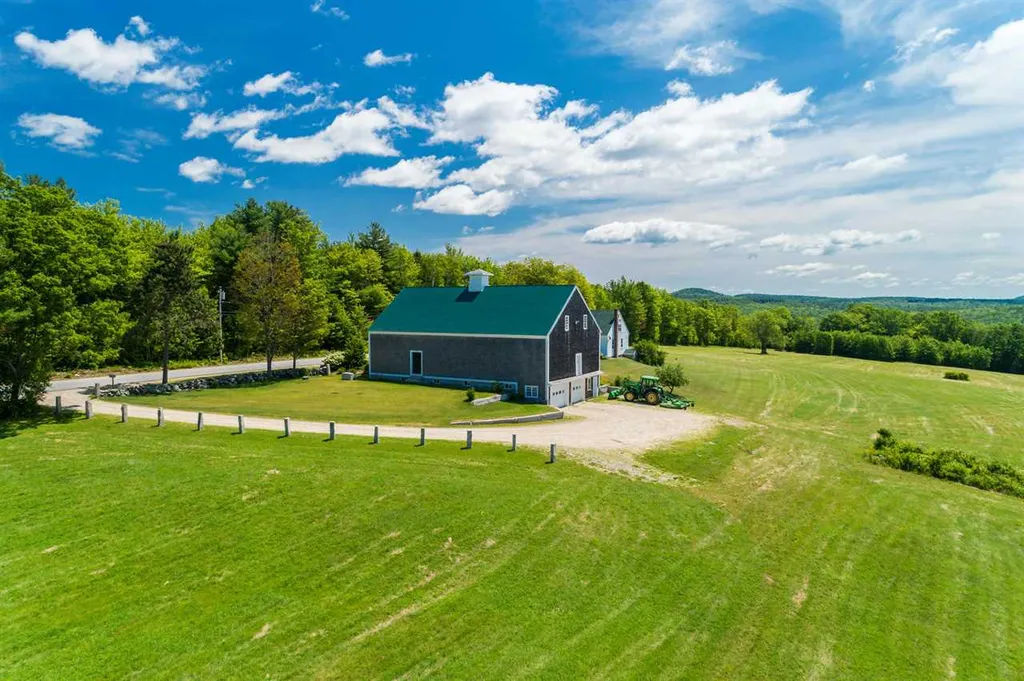172 Pork Hill Road Wolfeboro NH 03894