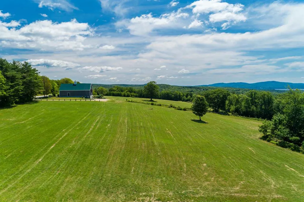 172 Pork Hill Road Wolfeboro NH 03894