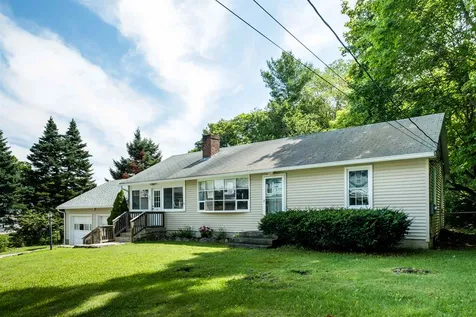 30 Page Street Somersworth NH 03878