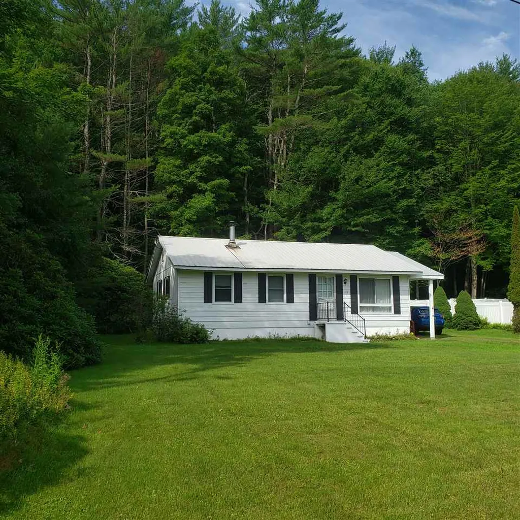 272 Kevadus Circle Chester VT 05143