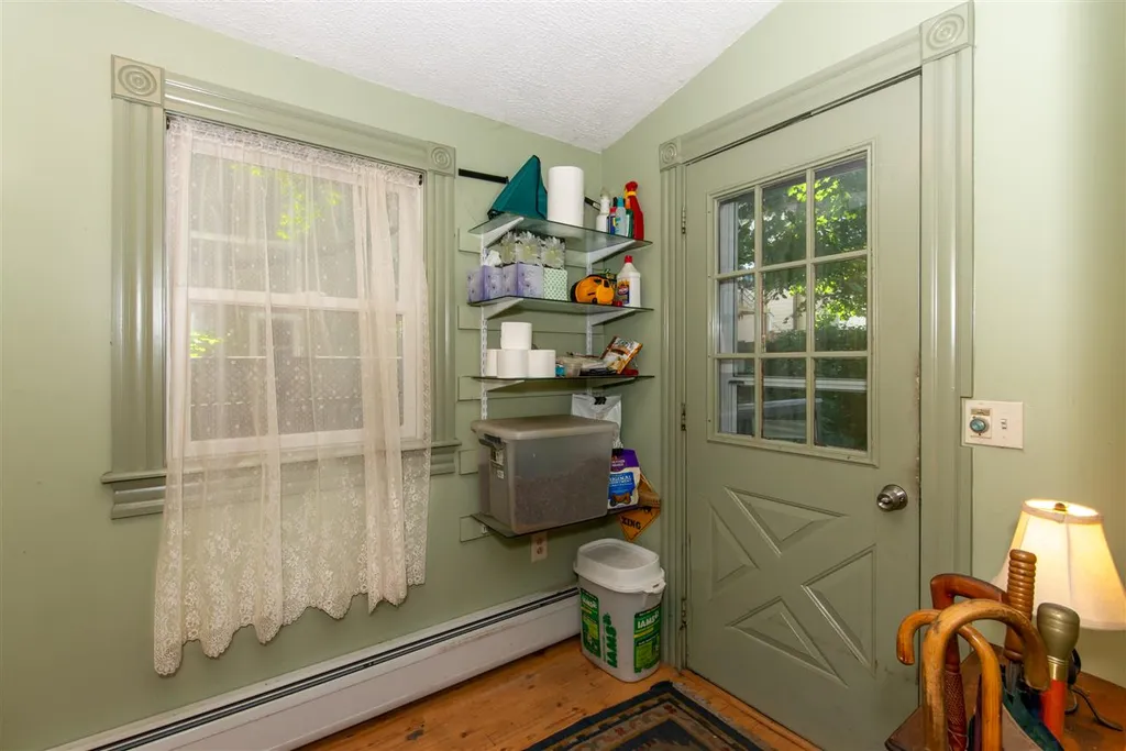 53 Tanner Street Portsmouth NH 03801