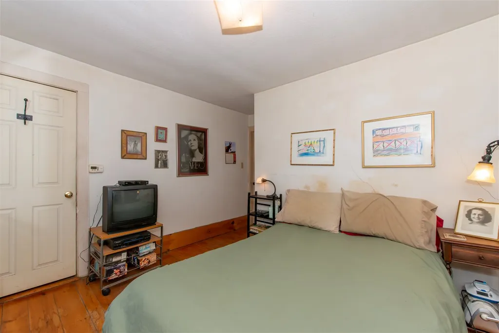 53 Tanner Street Portsmouth NH 03801