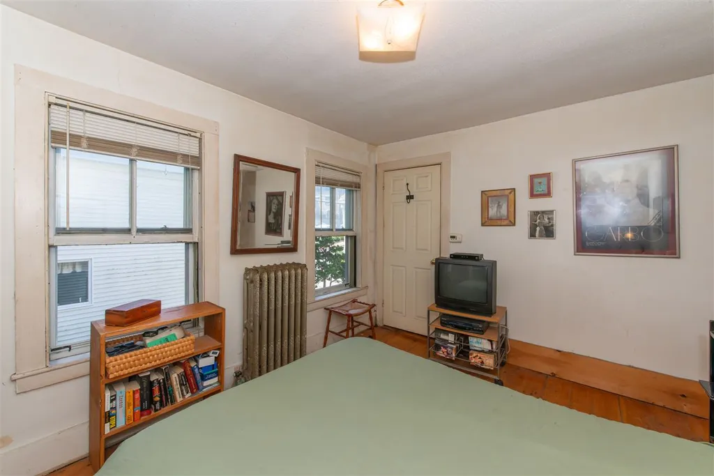 53 Tanner Street Portsmouth NH 03801