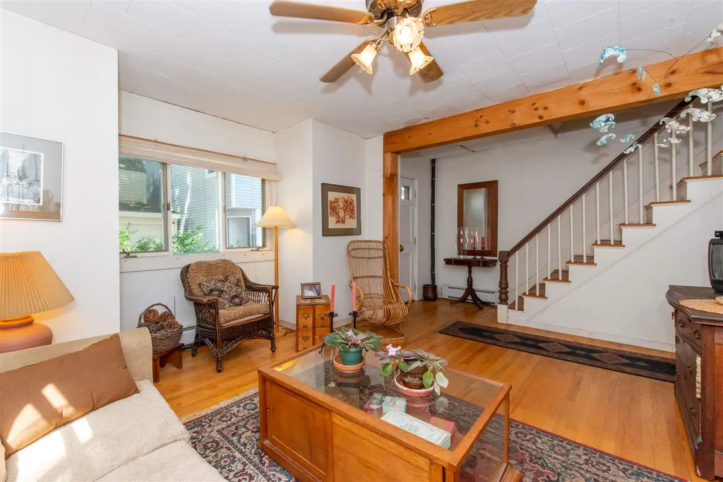 53 Tanner Street Portsmouth NH 03801