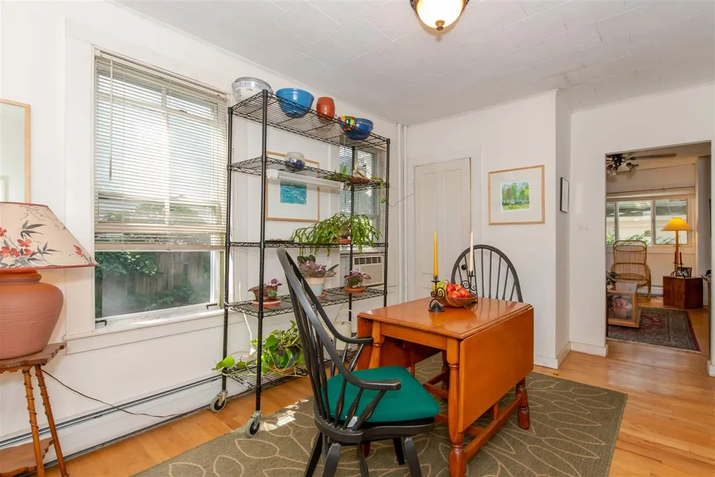 53 Tanner Street Portsmouth NH 03801