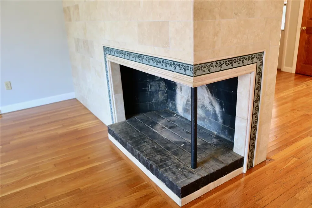 5 Godfrey Avenue Hampton NH 03842