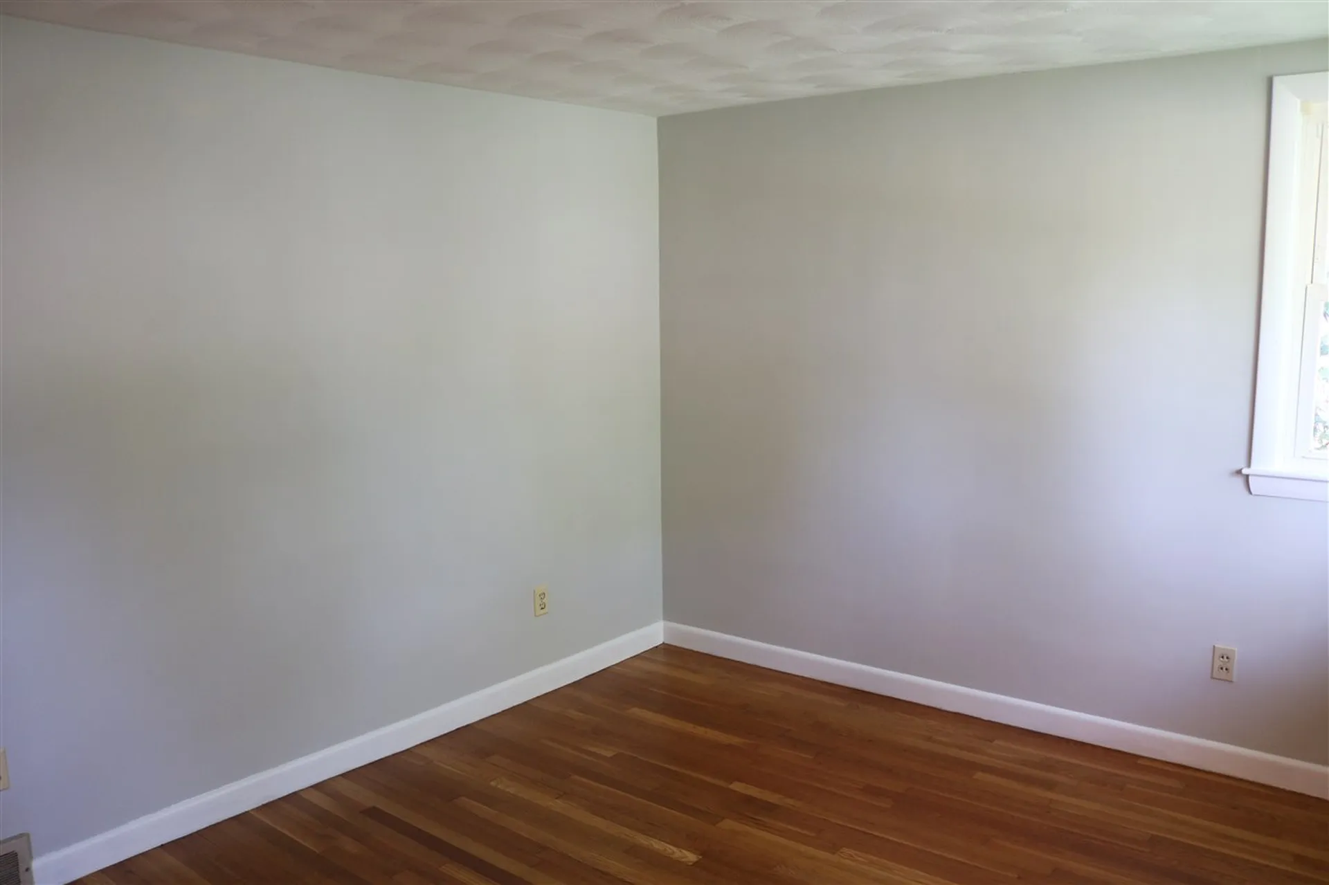 5 Godfrey Avenue Hampton NH 03842