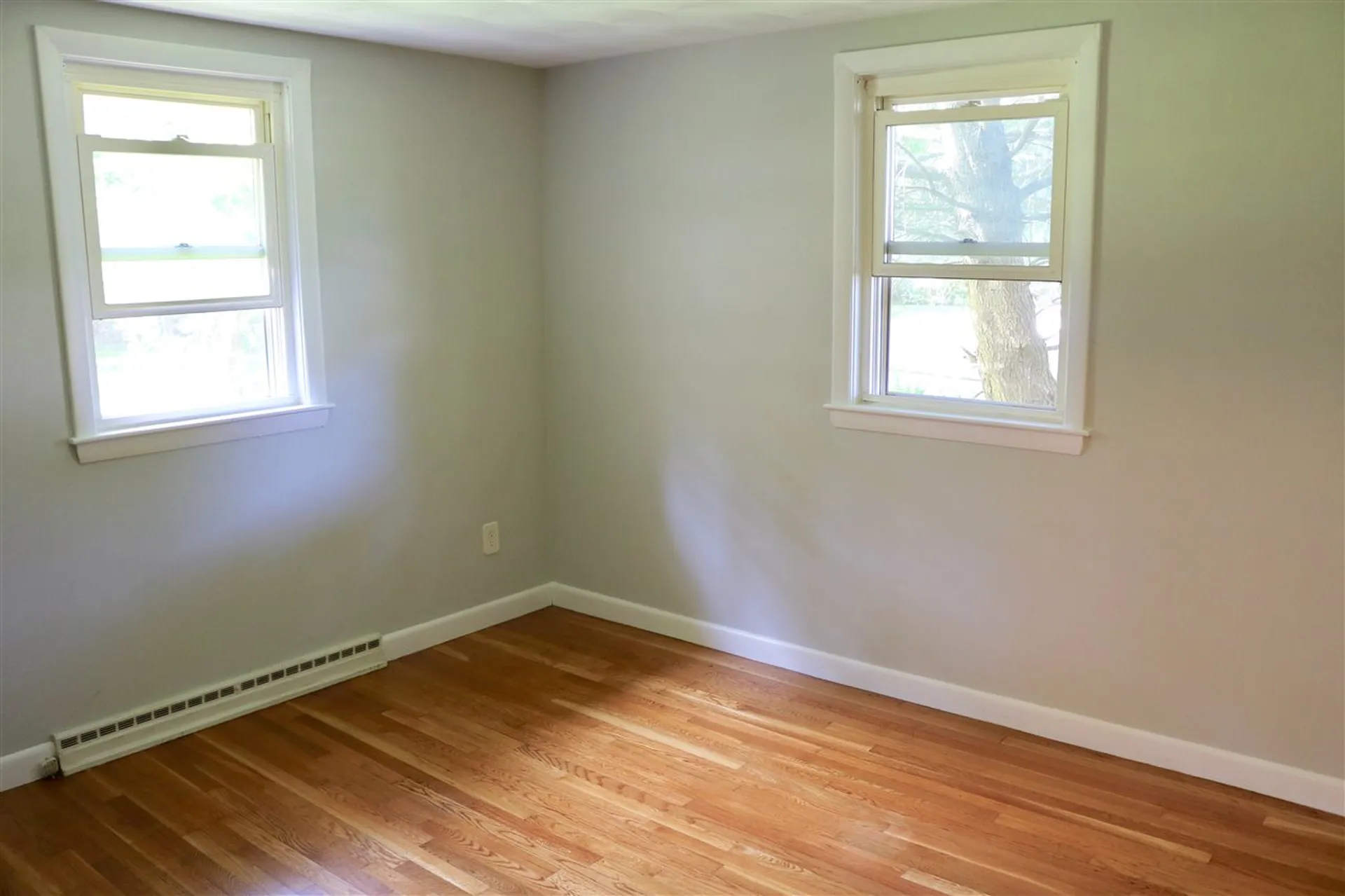 5 Godfrey Avenue Hampton NH 03842