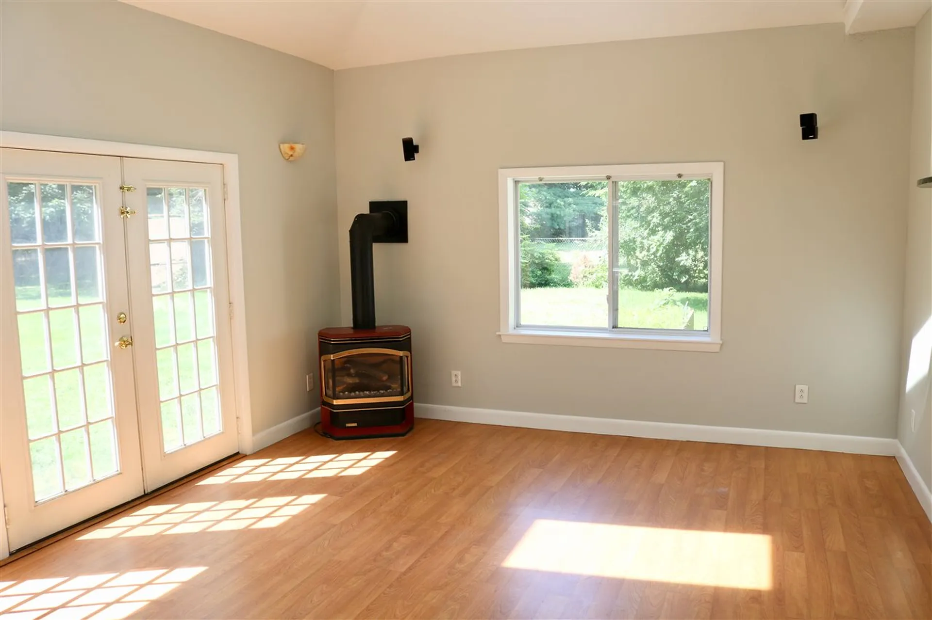 5 Godfrey Avenue Hampton NH 03842