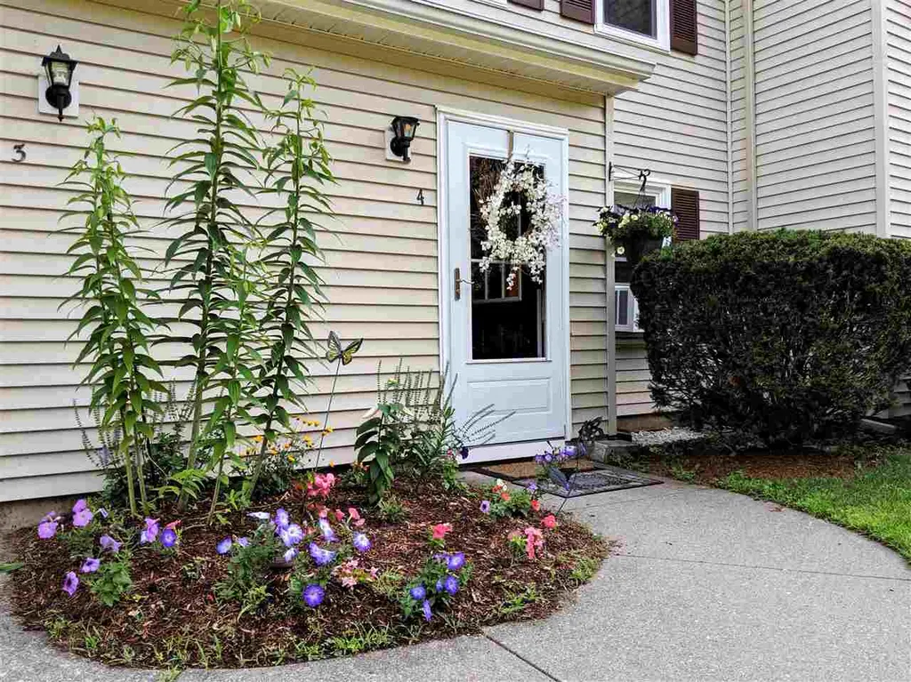 57 Riverbend Lane Colchester VT 05446