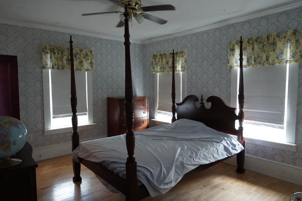 49 Cass Street Portsmouth NH 03801