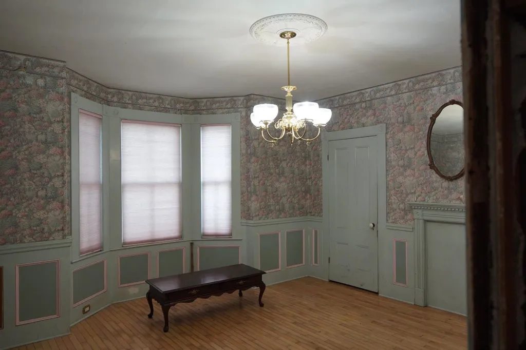 49 Cass Street Portsmouth NH 03801