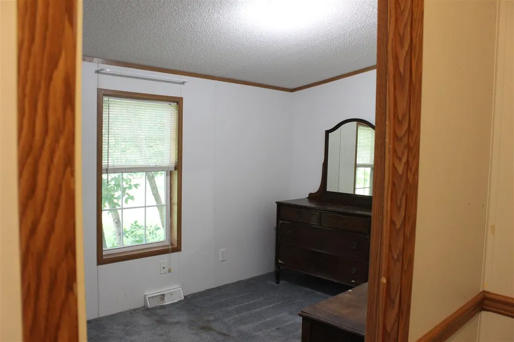 31 Moccasin Avenue Grand Isle VT 05458
