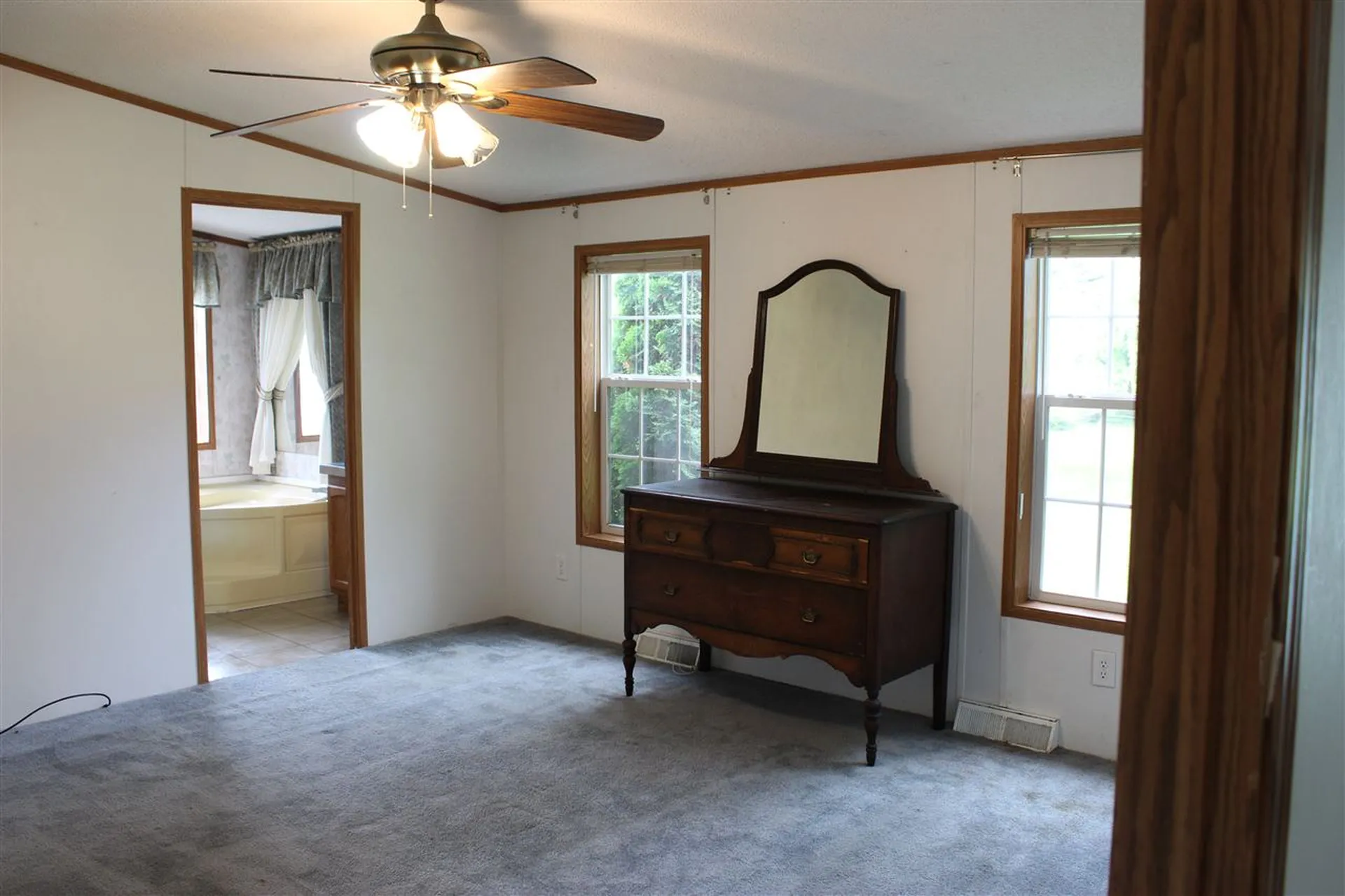 31 Moccasin Avenue Grand Isle VT 05458