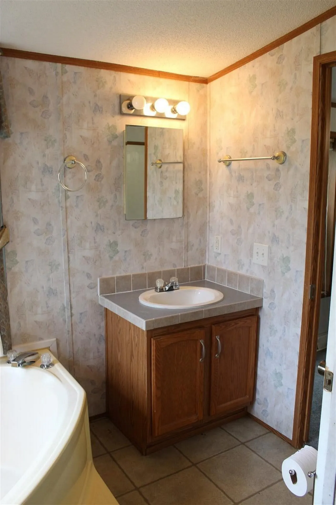31 Moccasin Avenue Grand Isle VT 05458