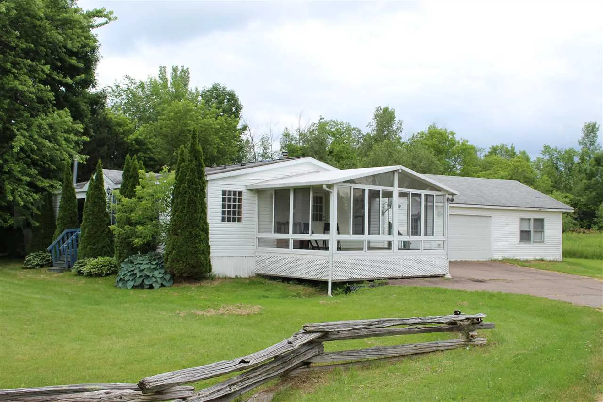 31 Moccasin Avenue Grand Isle VT 05458