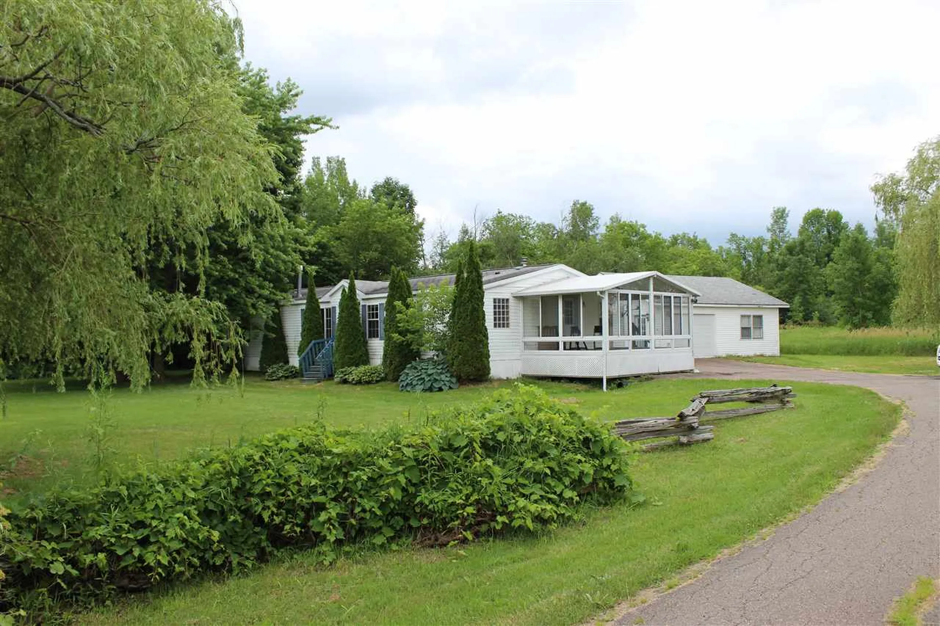 31 Moccasin Avenue Grand Isle VT 05458