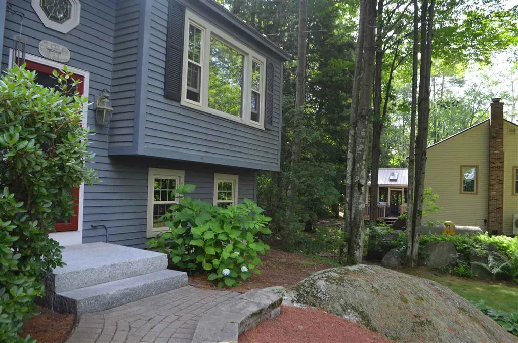 26 Hillside Drive Henniker NH 03242