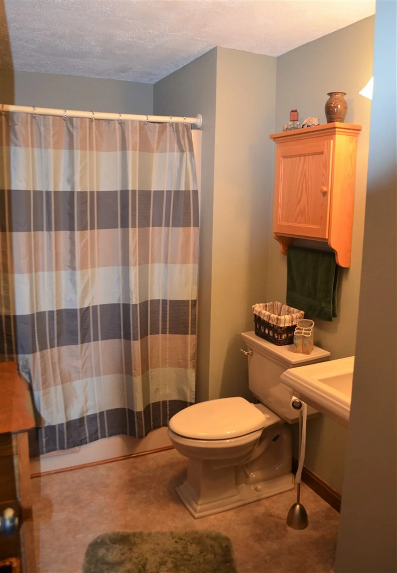 26 Hillside Drive Henniker NH 03242