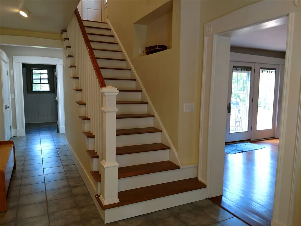 82 Keewaydin Road Wolfeboro NH 03894