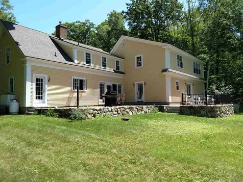 82 Keewaydin Road Wolfeboro NH 03894