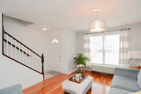 18b Chandler Court Hudson NH 03051