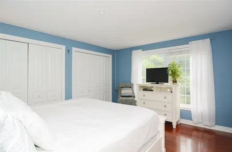 18b Chandler Court Hudson NH 03051