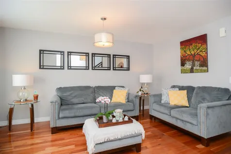 18b Chandler Court Hudson NH 03051