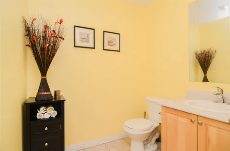 18b Chandler Court Hudson NH 03051