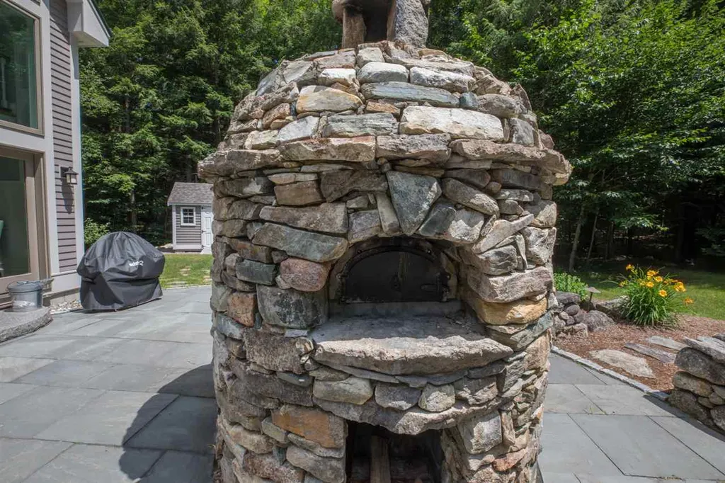 27 Forest Drive Lincoln NH 03251