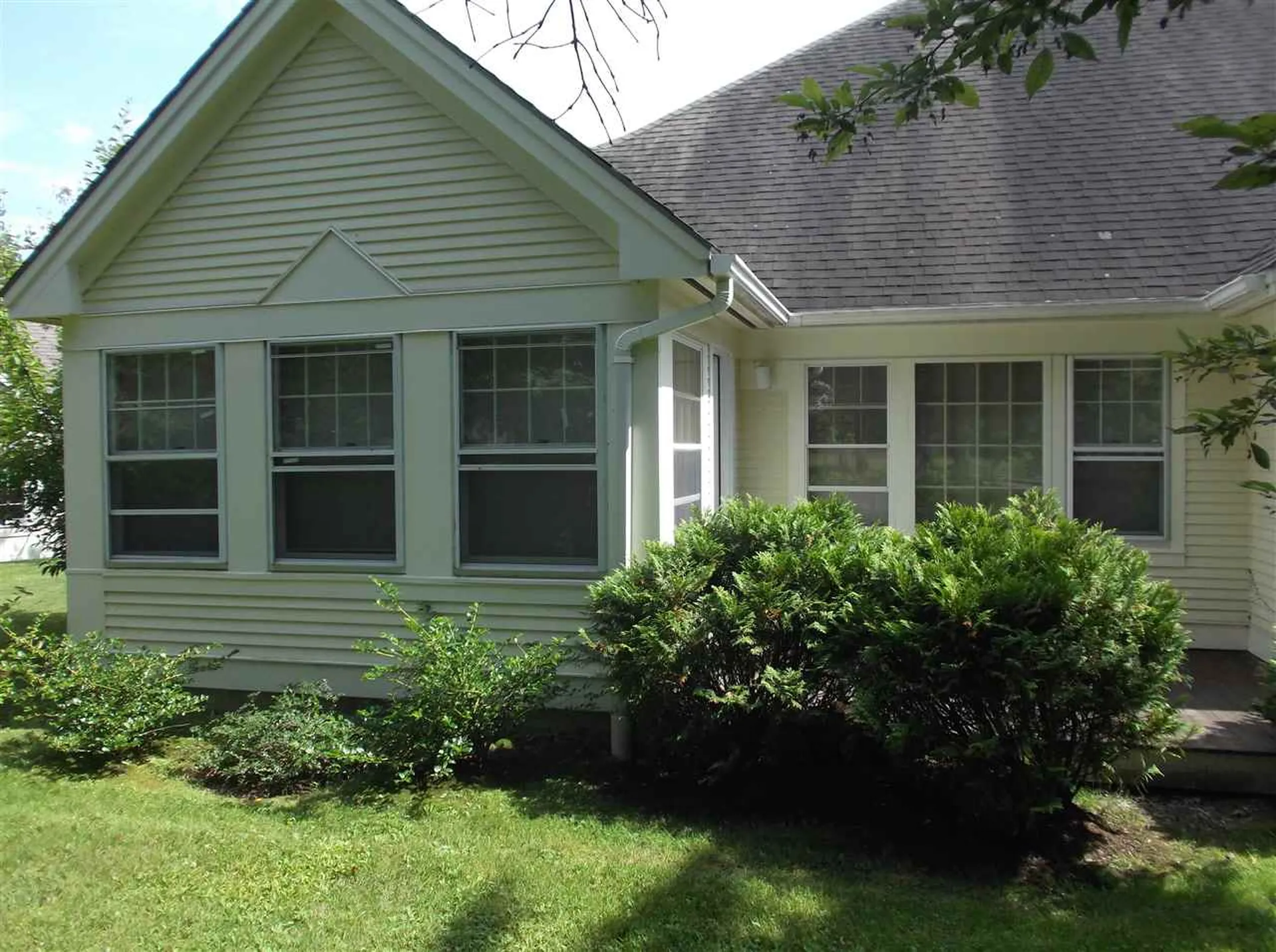 34 Eastman Farm Road Burlington VT 05408