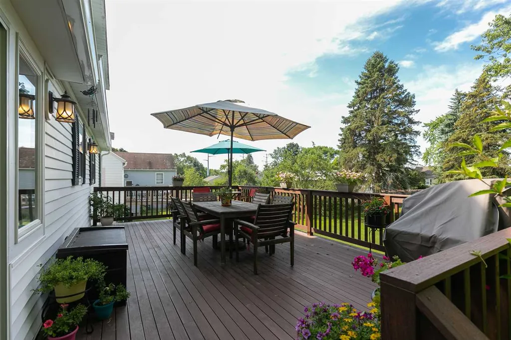 193 Meadow Road Portsmouth NH 03801