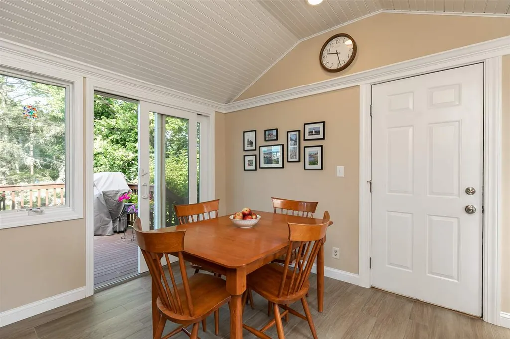 193 Meadow Road Portsmouth NH 03801