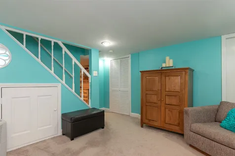 193 Meadow Road Portsmouth NH 03801