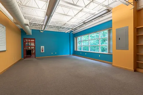 130 Taconic Business Park Road Manchester VT 05255