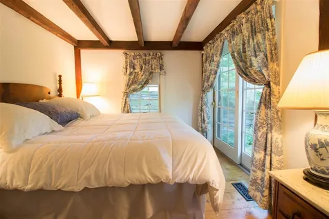 17 Prospect Street Woodstock VT 05091